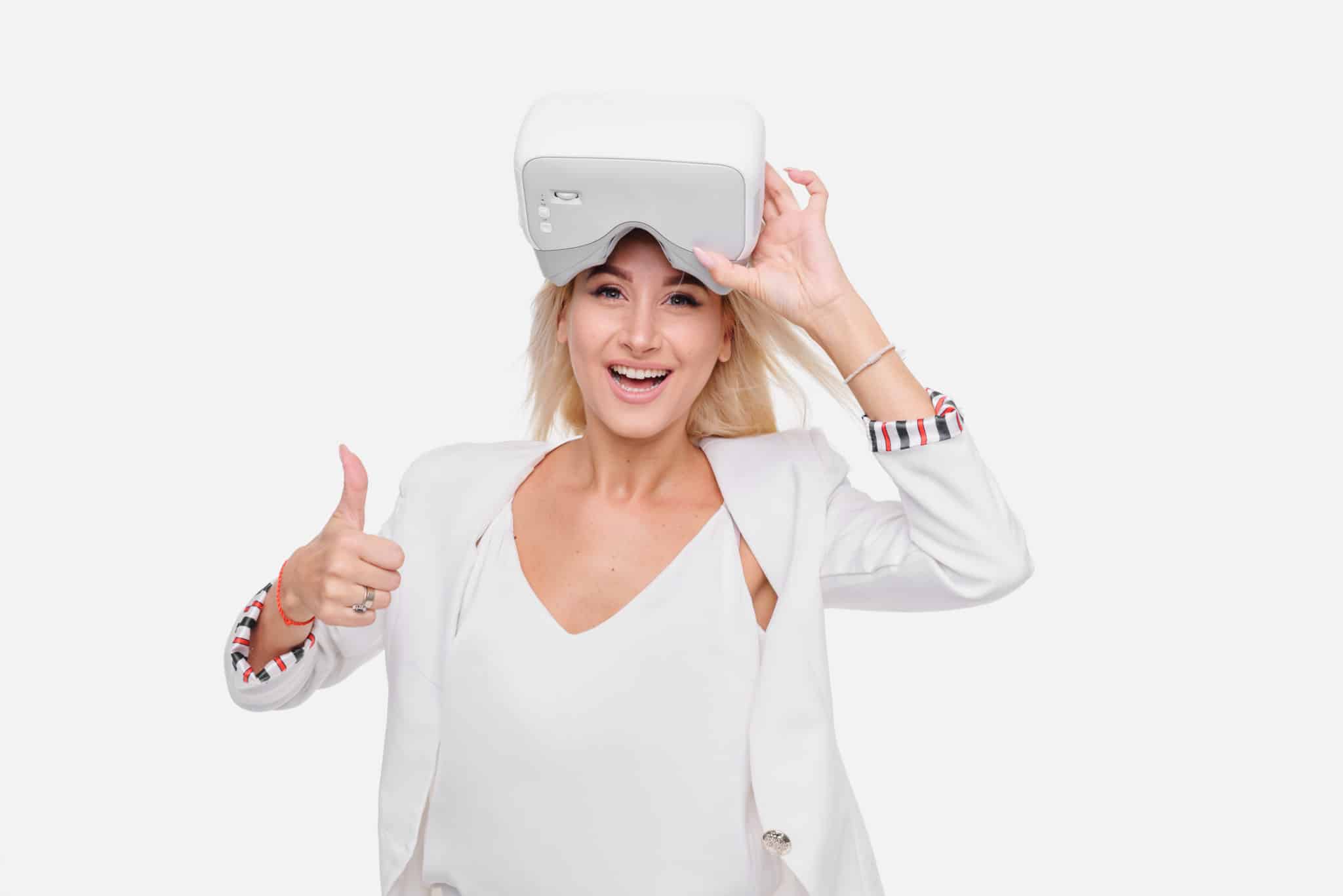 vr lasit xr teknologia otsalla scaled